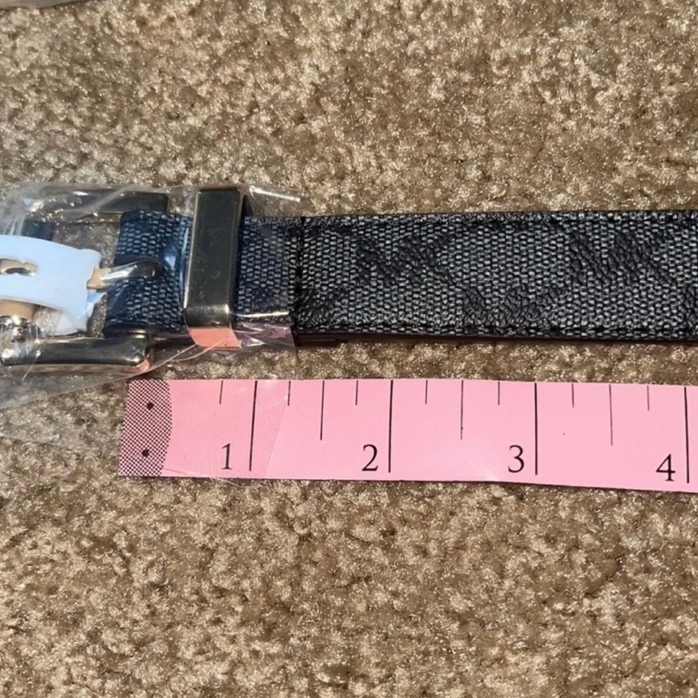 Michael Kors Women’s Gold-tone square buckle MK logo printed Belt. NWT Sz Small - Picture 13 of 14